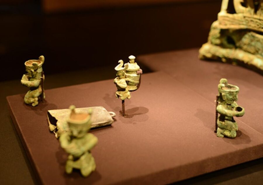 Sanxingdui Museum Small Group Tour With Optional Panda Base