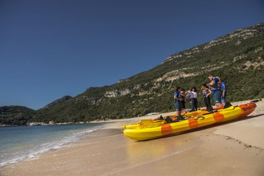 Sao Lourenço: Luiz Saldanha & Arrábida Park Canoeing Tour