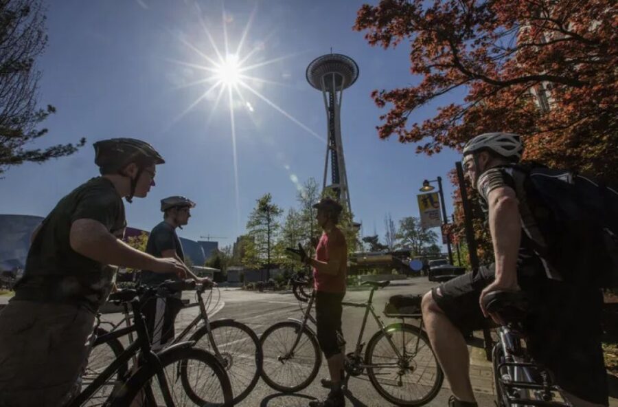 Seattle: 3 Hour Emerald City Bike Tour - Tour Overview