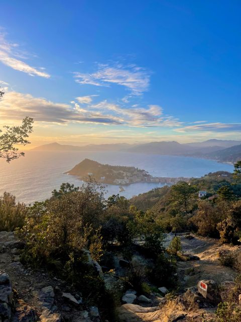 Sestri Levante: Punta Manara Hiking Tour