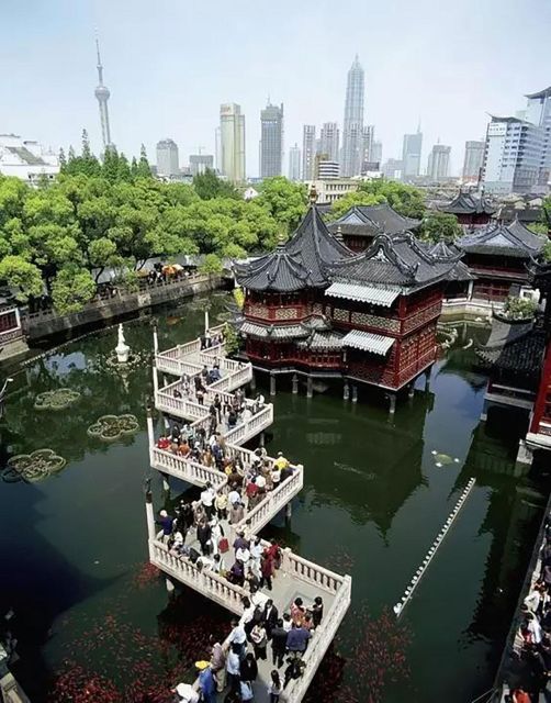 Shanghai Yu Garden Tour：Harmony & Spirituality in Garden Art