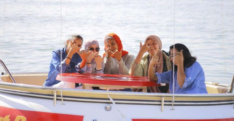 Short Felucca Donut Boat Trip on The Nile in Cairo