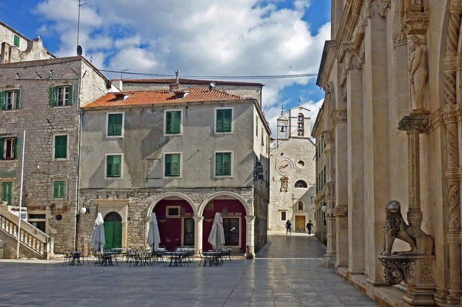 Šibenik: Ivans Walking Tour