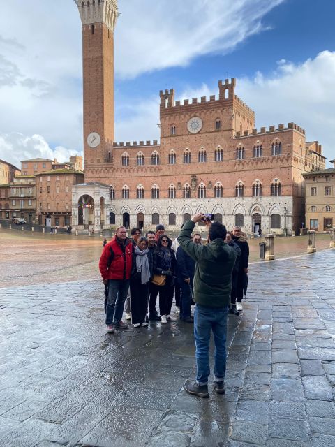 Siena and San Gimignano Tour by Shuttle From Lucca or Pisa