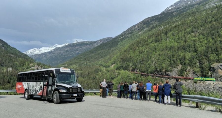 Skagway: Yukon, White Pass, & Husky Sled Camp Combo Tour