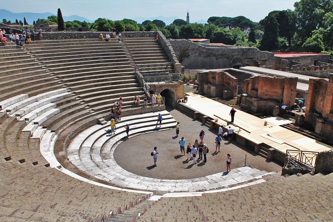 Skip-The-Lines Private Tour of Pompeii Including the Theatre the Forum and All Highlights