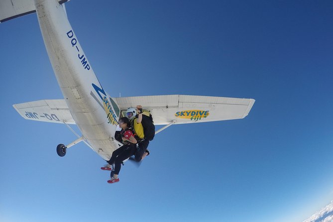 Skydive Fiji Legend 13000FT Tandem Jump (60 Seconds Free Fall)