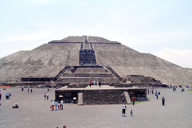 Small VIP Group: Teotihuacan Pyramids and Shrine of Guadalupe With Lunch - Tour Overview