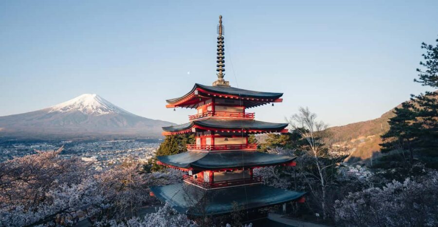 Sooperdooper 1 Day Trip to Mt.Fuji With Pick & Drop Service
