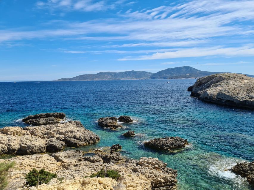 Split: Bisevo, Vis, and Hvar Boat Tour With Snorkel Stops