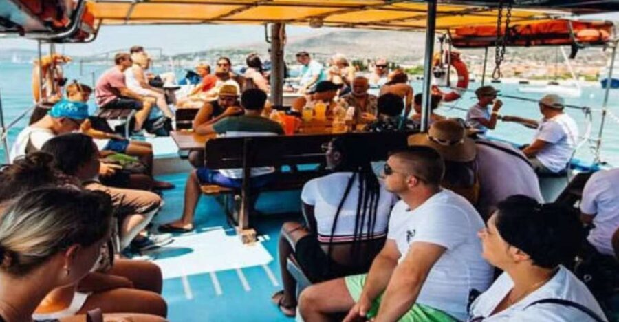 Split: Blue Lagoon Boat Trip With Lunch, Wine and Snorkeling - Overview and Pricing