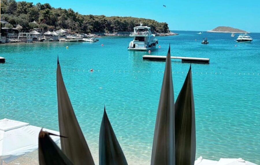 Split: Blue Lagoon, Hvar & 5 Islands by Speedboat With Lunch