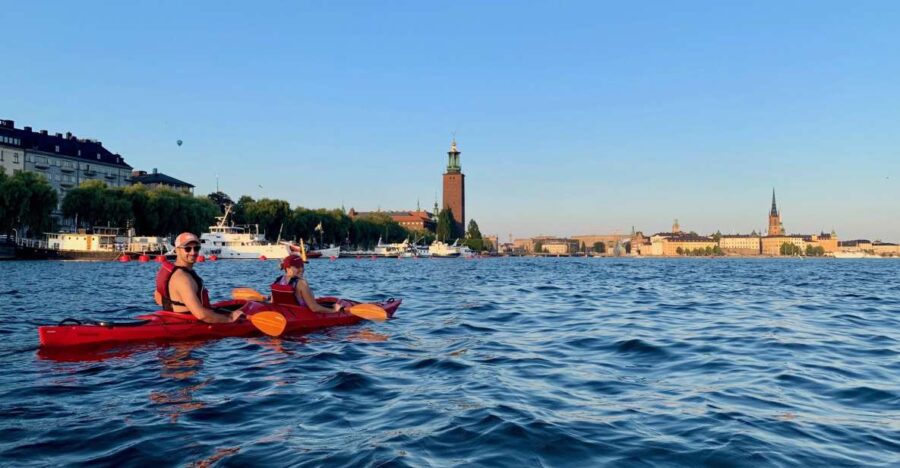 Stockholm: Daytime Kayak Tour in Stockholm City