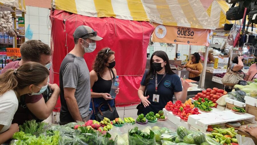 Street Food Walking Tour in Merida