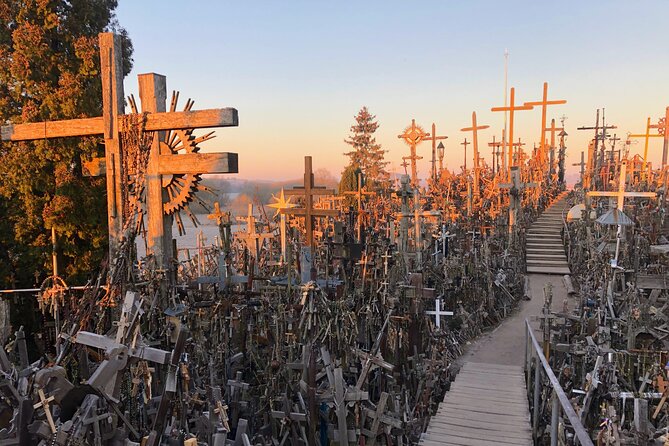 Sunrise at the Hill of Crosses - 2 Countries in 1 Day - Tour Overview
