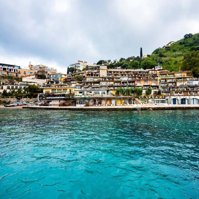 Sunrise Coastline Boat Tour & Dolphin Watching