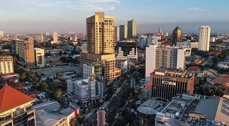 4 Best Private Car With Driver Services in Surabaya