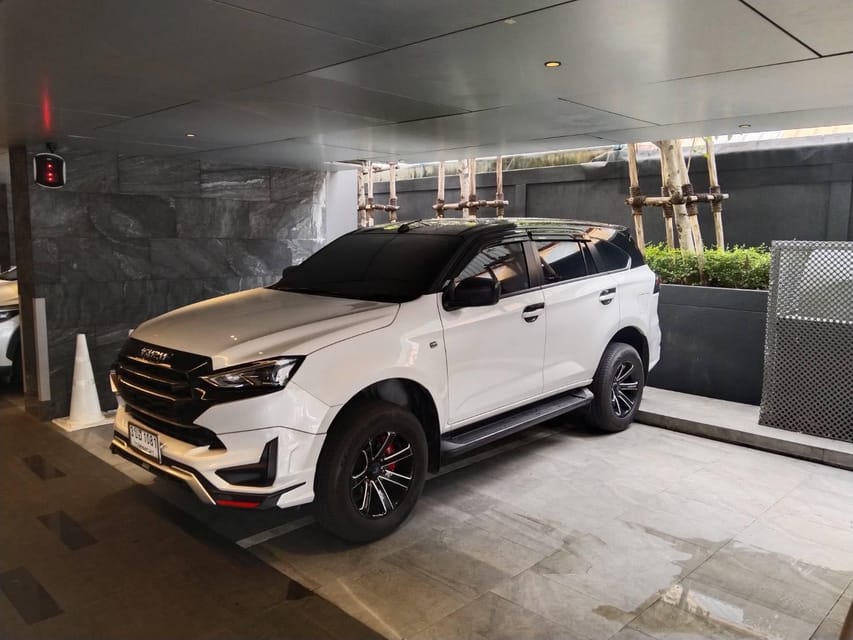 Suvarnabhumi Airport :Private Transfer From Hotel to Airport