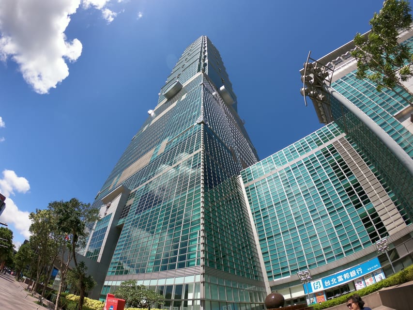 Taipei: Private Day Tour by Car