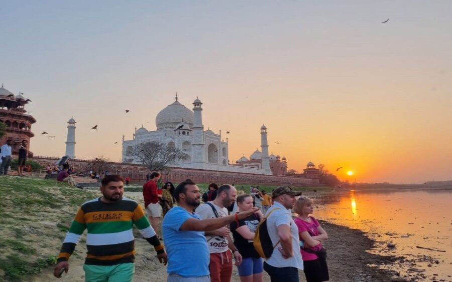 Taj Mahal Experience Guided Tour With Lunch at 5-Star Hotel - Tour Overview and Pricing