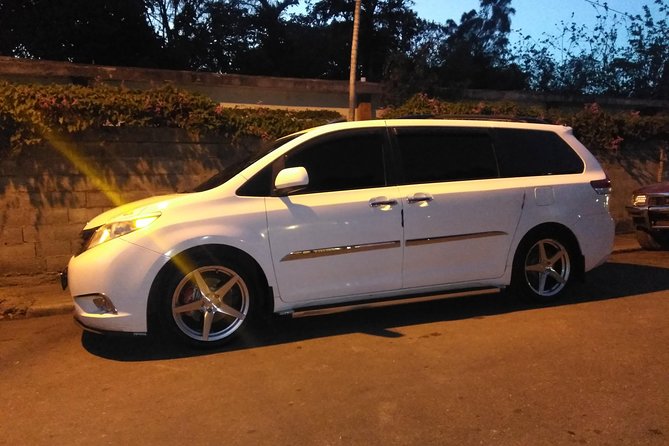 Taxi Cabaret Airport Transfer,/ to /Pop Airport - Service Overview