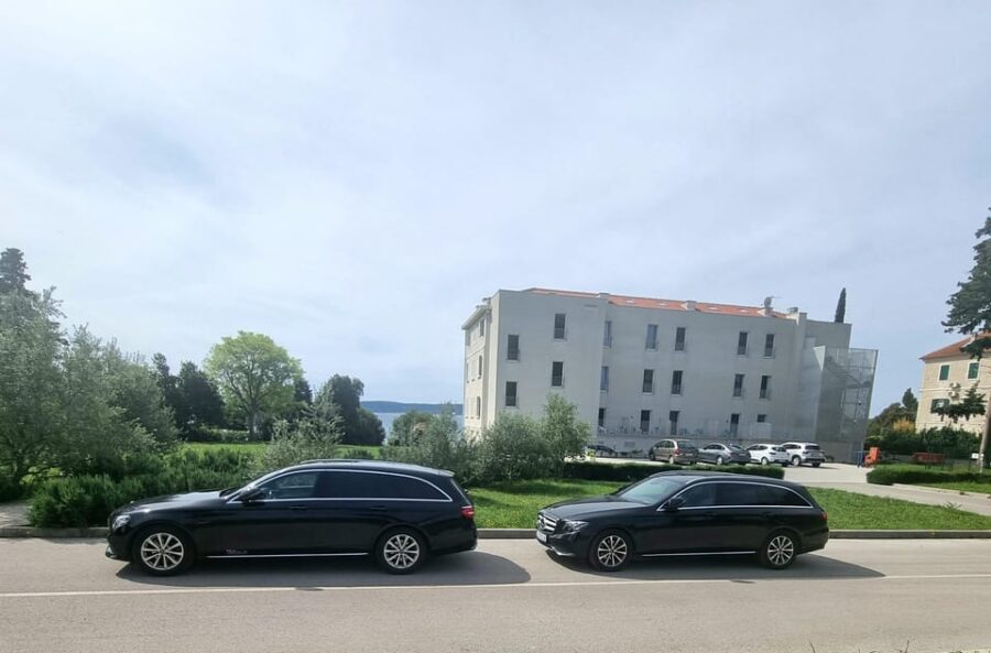 Taxi Transfer From Airport Split to Murter Tisno or Sibenik