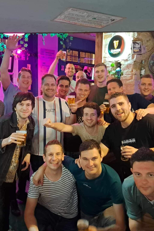 Team Building Pub Crawl
