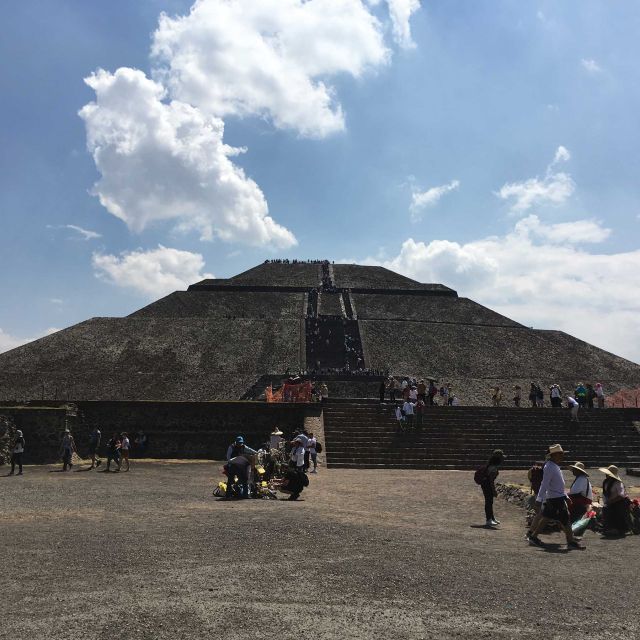 Teotihuacan Pyramids: Skip-the-Line Ticket