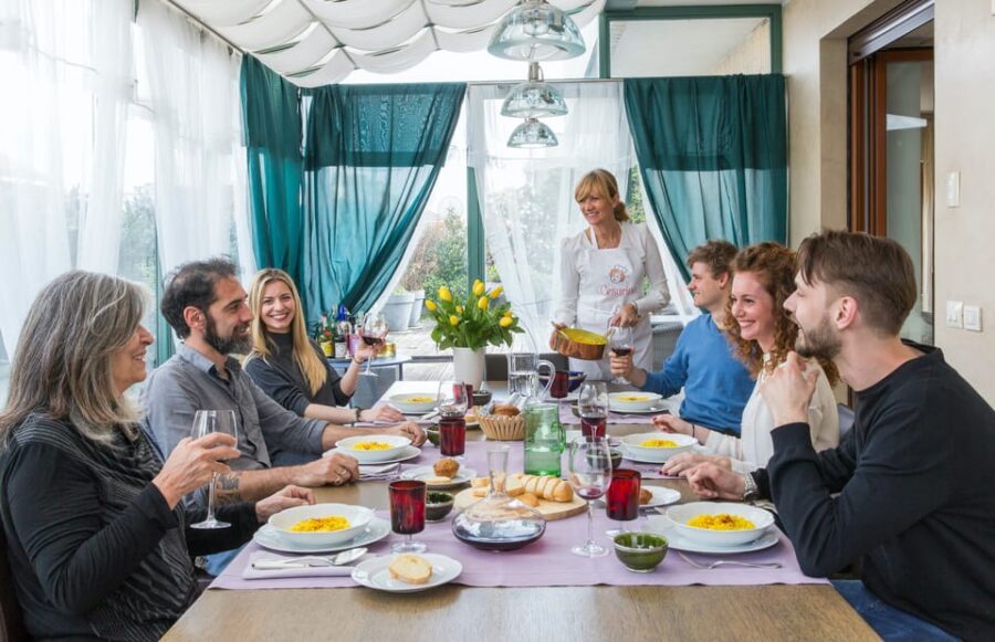 Terni: Market Tour and Meal at a Locals Home