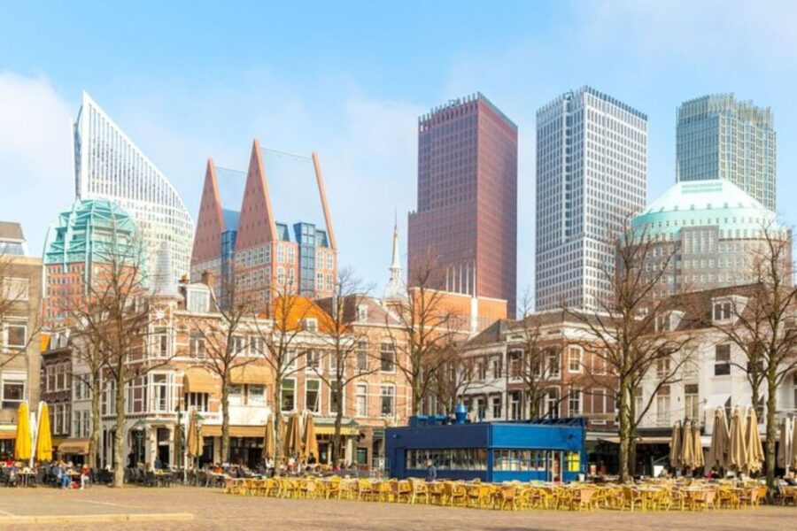 The Hague: Private Custom Walking Tour With A Local Guide