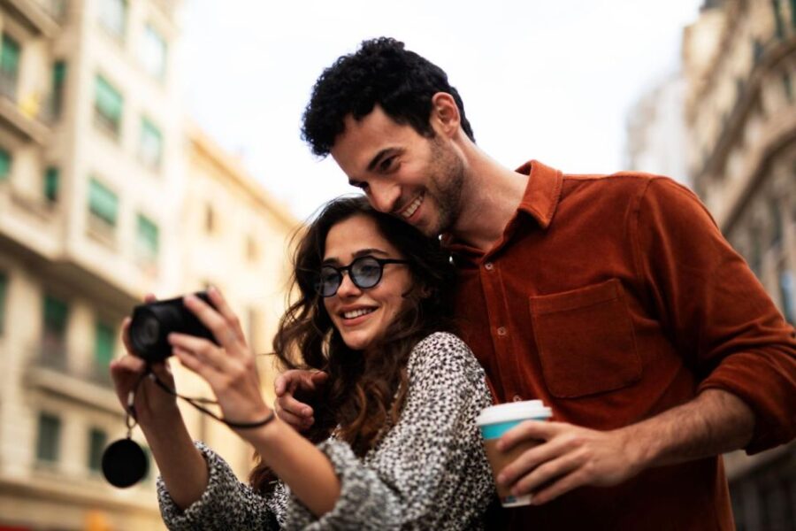 The Romantic Side of Williamsburg – Walking Tour