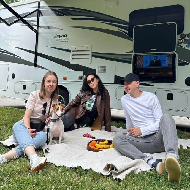 Toronto to Niagara Falls RV-Motorhome Tour