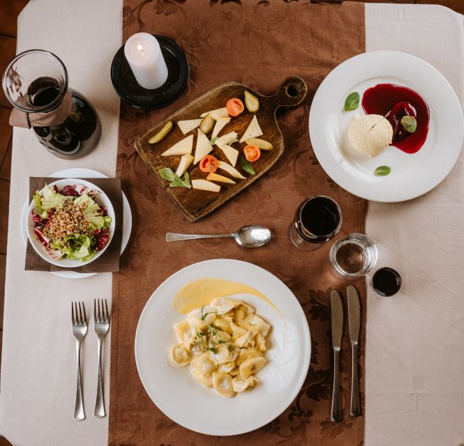 Traditional Slovenian Dinner and Show - Event Overview