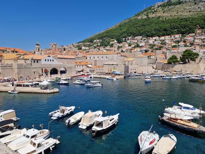 Transfer Dubrovnik to Split Airport