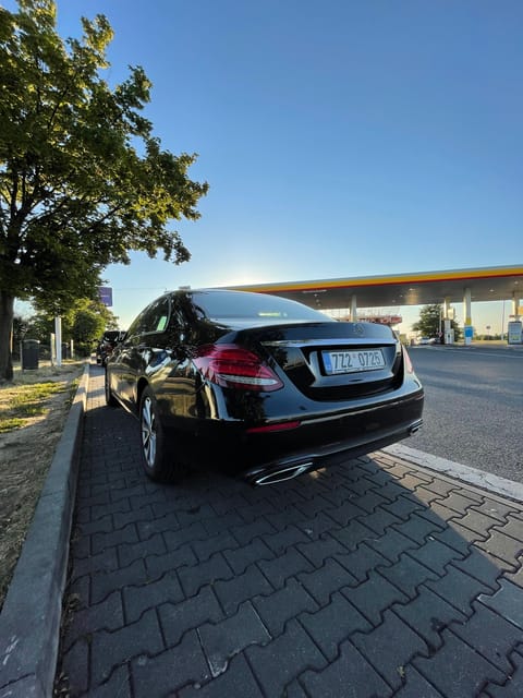 8 Best Airport Transfers In Prague