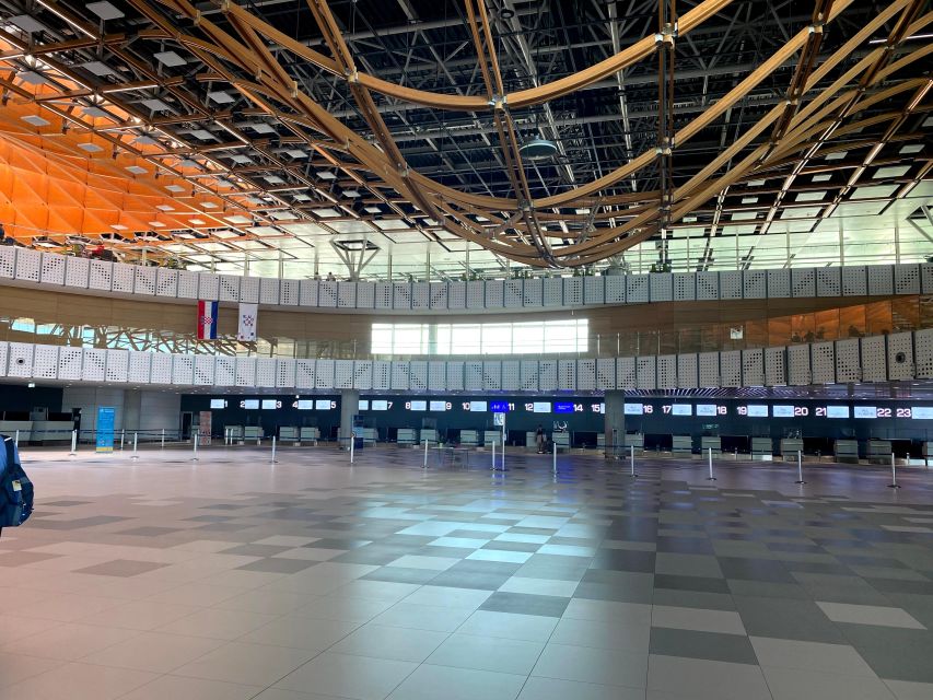 Transfer Split Airport to Makarska, Baska Voda or Brela
