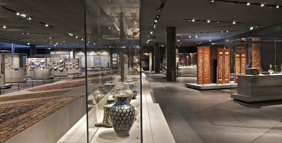 Treasures of Islam at the Louvre: A Journey Through History
