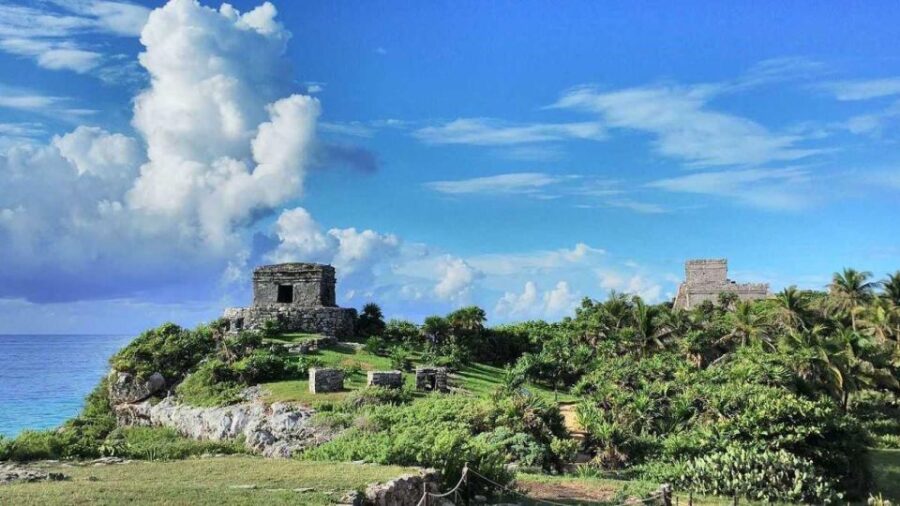 Tulum: Akumal Turtles,Tulum Ruins & Tankah Park Private Tour