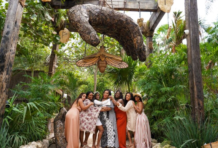 Tulum Insta Photography Tour With a Pro Photographer