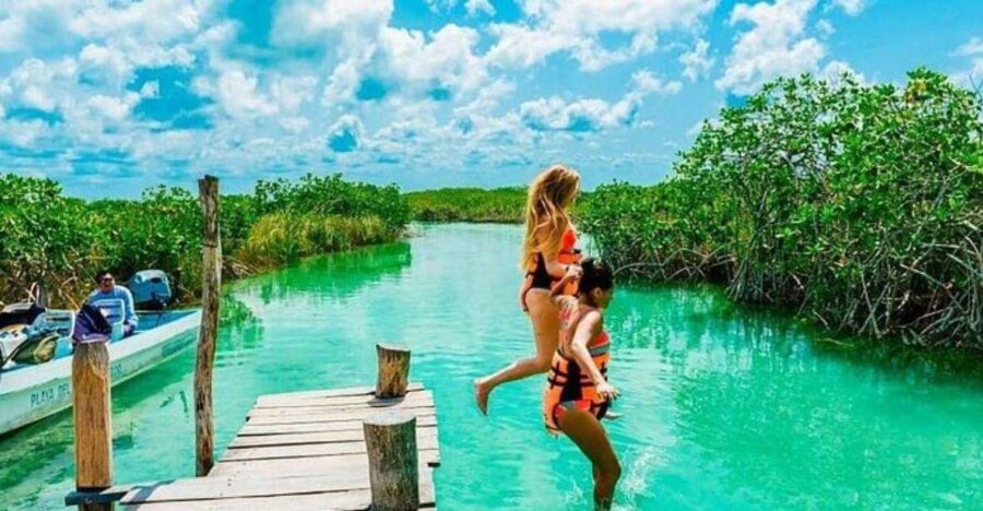 Tulum: Sian Kaan Reserve and Muyil Mayan Ruins Tour