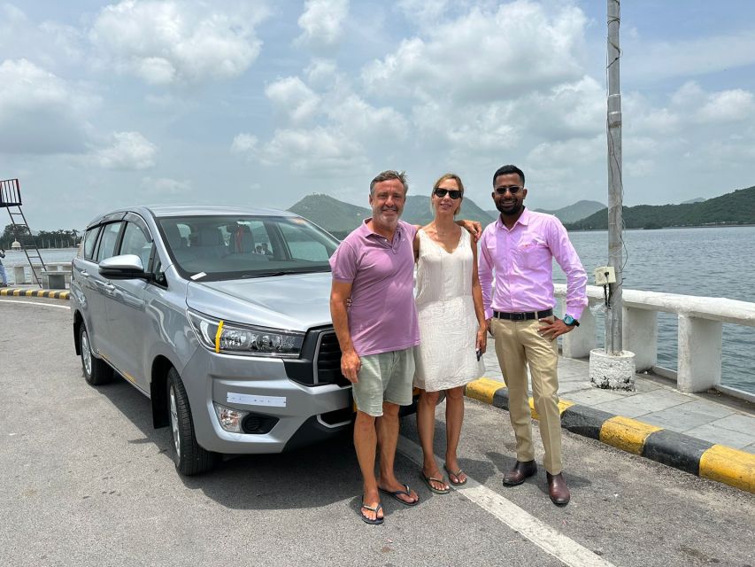 UDAIPUR SIGHTSEEING TOUR BY CAR WITH GUIDE