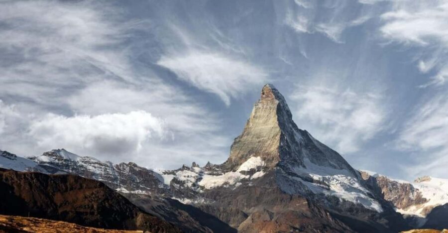 Valais. 2 Days Hiking Sleeping on Mountain Hut - Starting Your Hiking Adventure