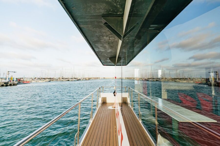 Valencia: Sunset Catamaran Cruise With Cocktail