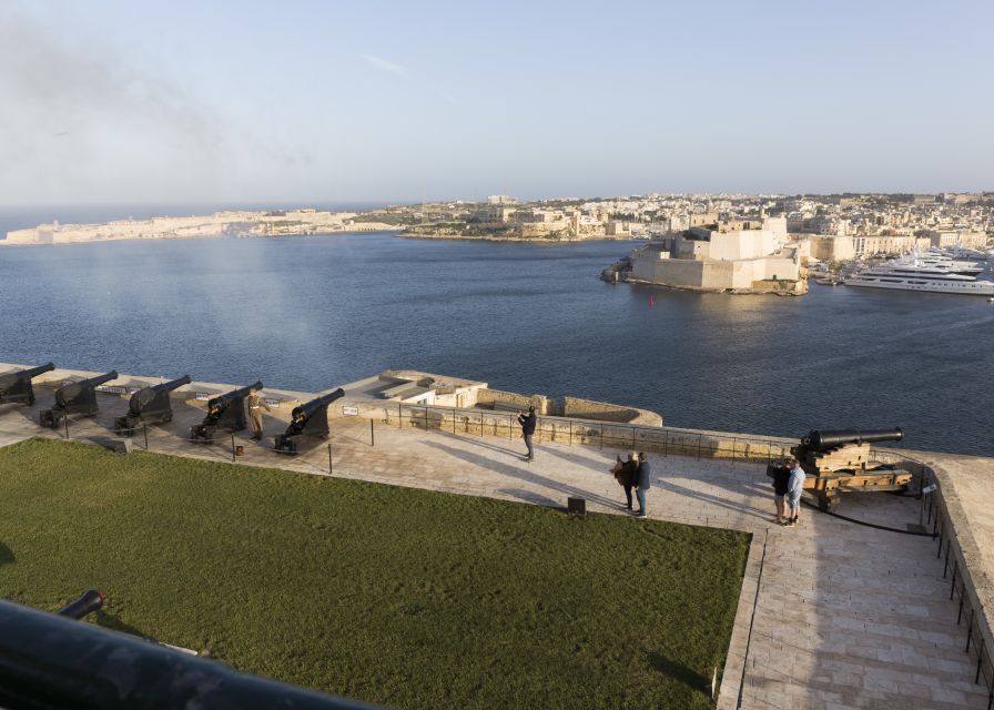 Valletta: Guided Walking Tour With St. Johns Co-Cathedral