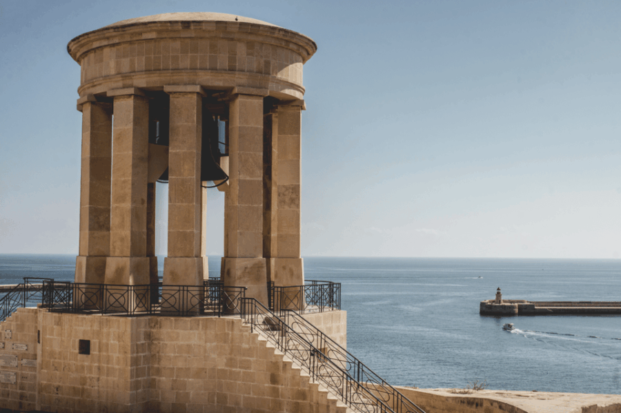 Valletta: Highlights App Guided Tour With Puzzles - Tour Overview