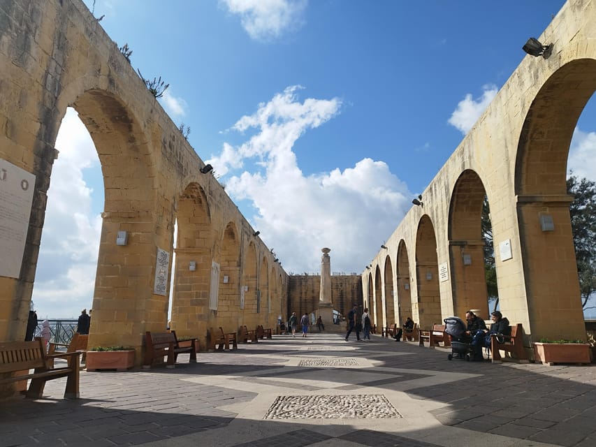Valletta Walking Tour of the 5 Senses
