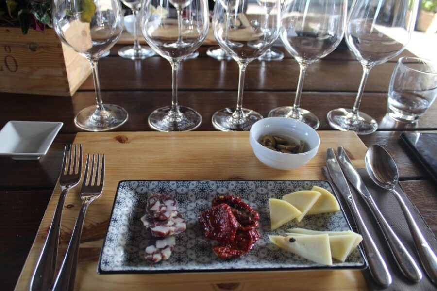 Valpolicella Private Tour Wine Tasting With Lunch - Tour Overview and Pricing