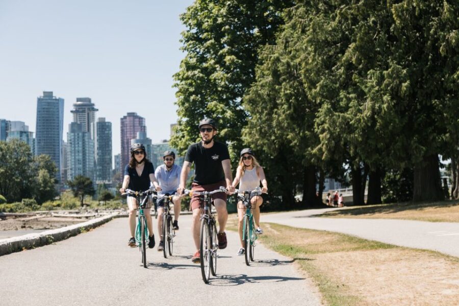 Vancouver: Stanley Park Bicycle Tour