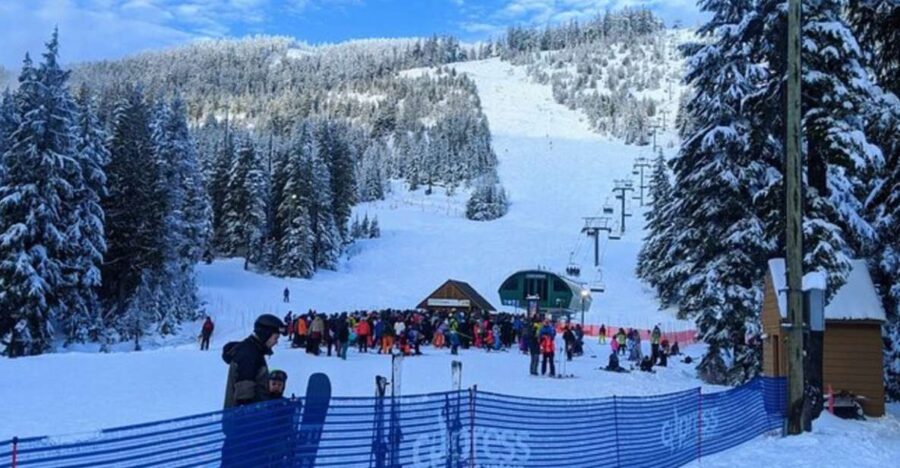 Vancouver Winter Fun Mountain Adventure Tour Private - Tour Overview