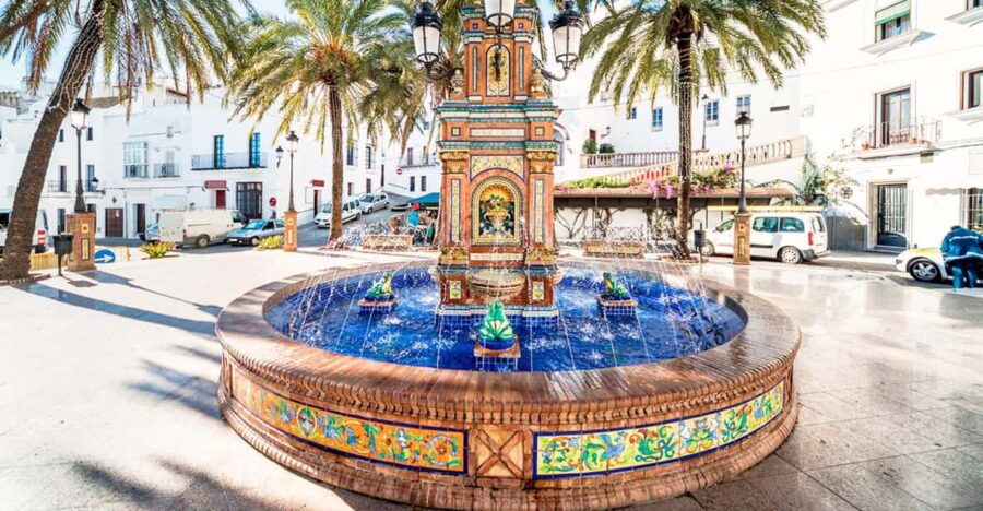 Vejer De La Frontera & Bolonia Private Day Trip From Seville